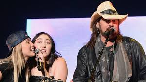 It's a Family Affair! Miley Cyrus and Billy Ray Cyrus Join Noah on Stage During Katy Perry Tour Stop | wusa9.com
