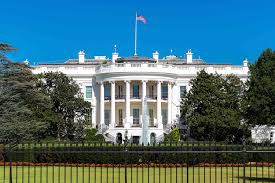 Little-Known White House Facts: From Who Lived (and Died) There to Who's  Said to Haunt the Halls!