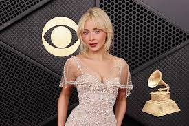 Sabrina Carpenter Embodies Old Hollywood in Sparkly Body-Hugging Gown for  2026 Grammys