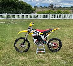 Highly Modified SurRon Storm Bee Electric Motorcycle Build