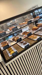 For a taste of France in downtown Tampa, @cotefrance.frenchcafe is now  serving breakfast and lunch. The quiche was delicious! 🇫🇷❤️☕️,  #downtowntampa #frenchcafé #painauxraisins #quiche ...