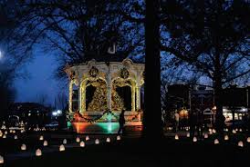 Christmas, Candlelight, Parades & Festivals | Ohio Traveler