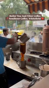 📍One of the best Boiler tea and filter coffee across Bengaluru is at  @sendhoor_coffee ❤️, ., ., Rs 25 for a coffee was totally worth it❤️, ., .,  The making of this tea and coffee was an amazing watch ...