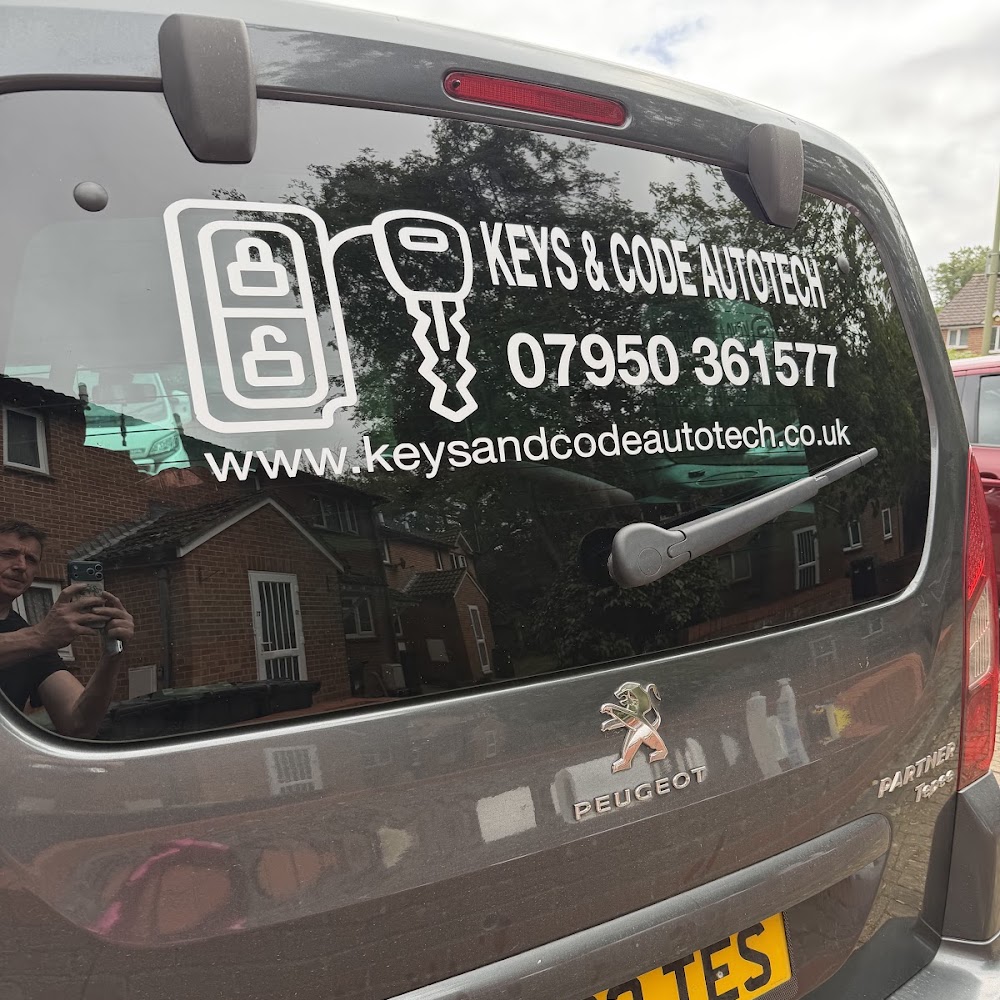 keys and code autotech