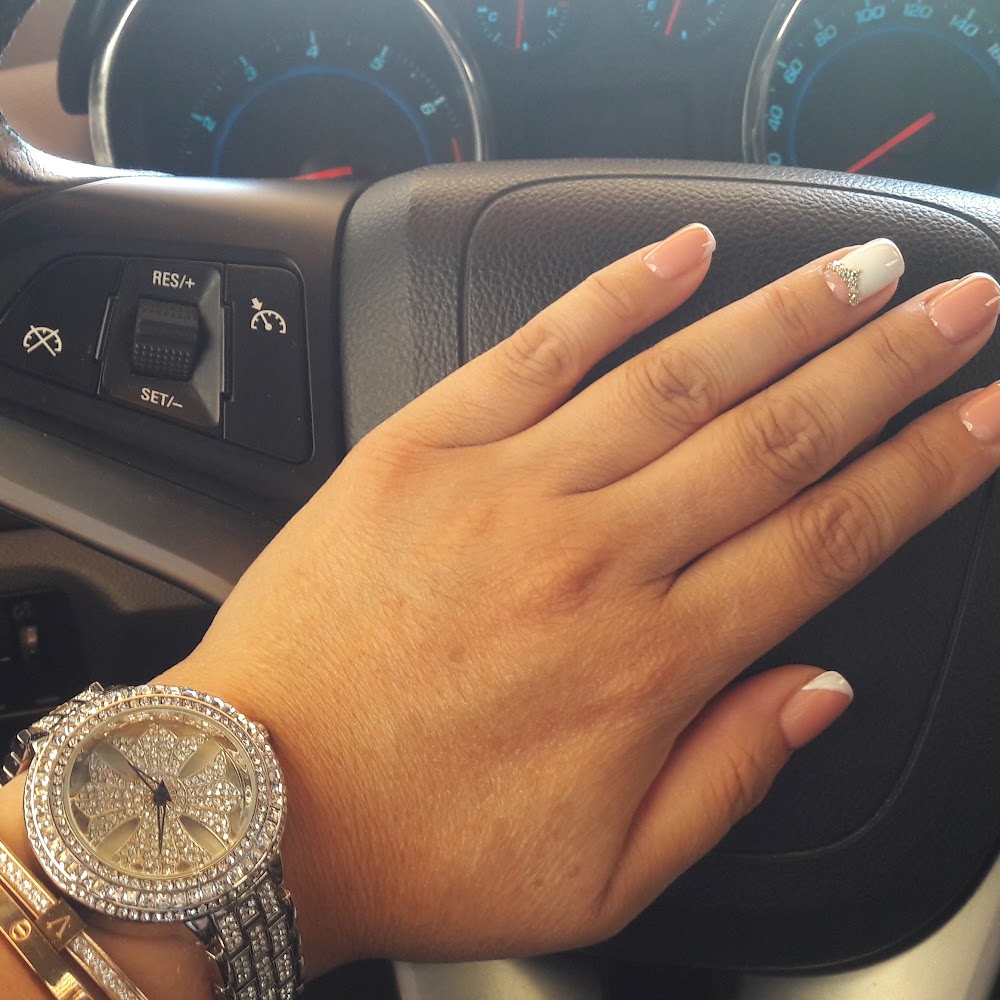 Dilyafruz Dadasheva nail art studio