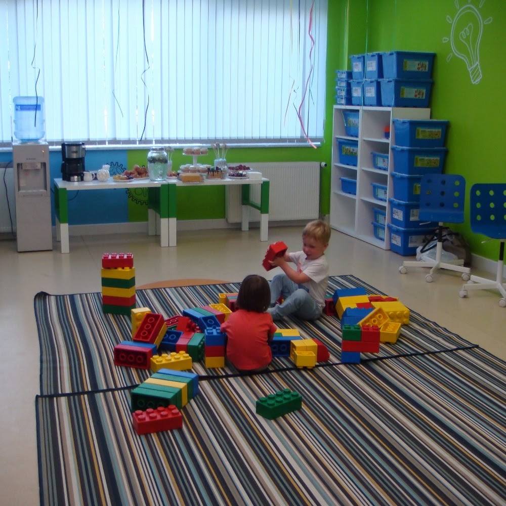 LEAS учебный центр powered by LEGO Education