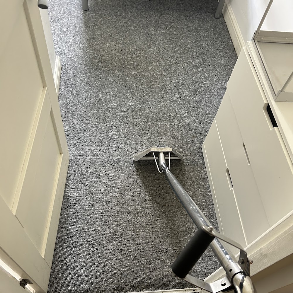 Man & Machine | Carpet Cleaning Manchester | Domestic and Commercial