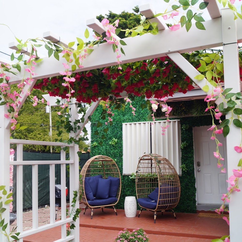 Art Gardens Hostel