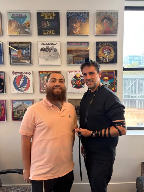 Just Wrapped Tefillin with legendary early-stage tech investor David Tisch, founder of BoxGroup, for the very first time in his life!

Da…