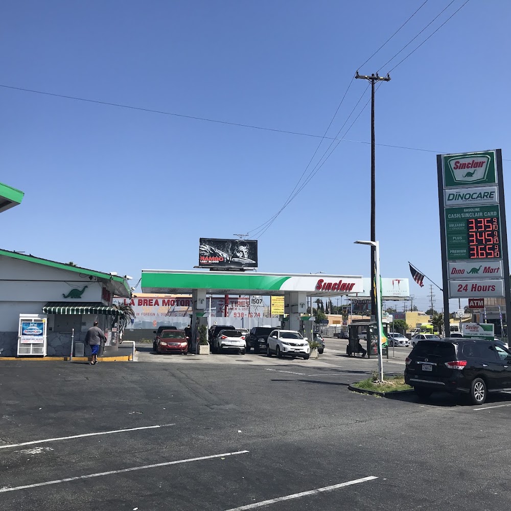 Sinclair Gas Station