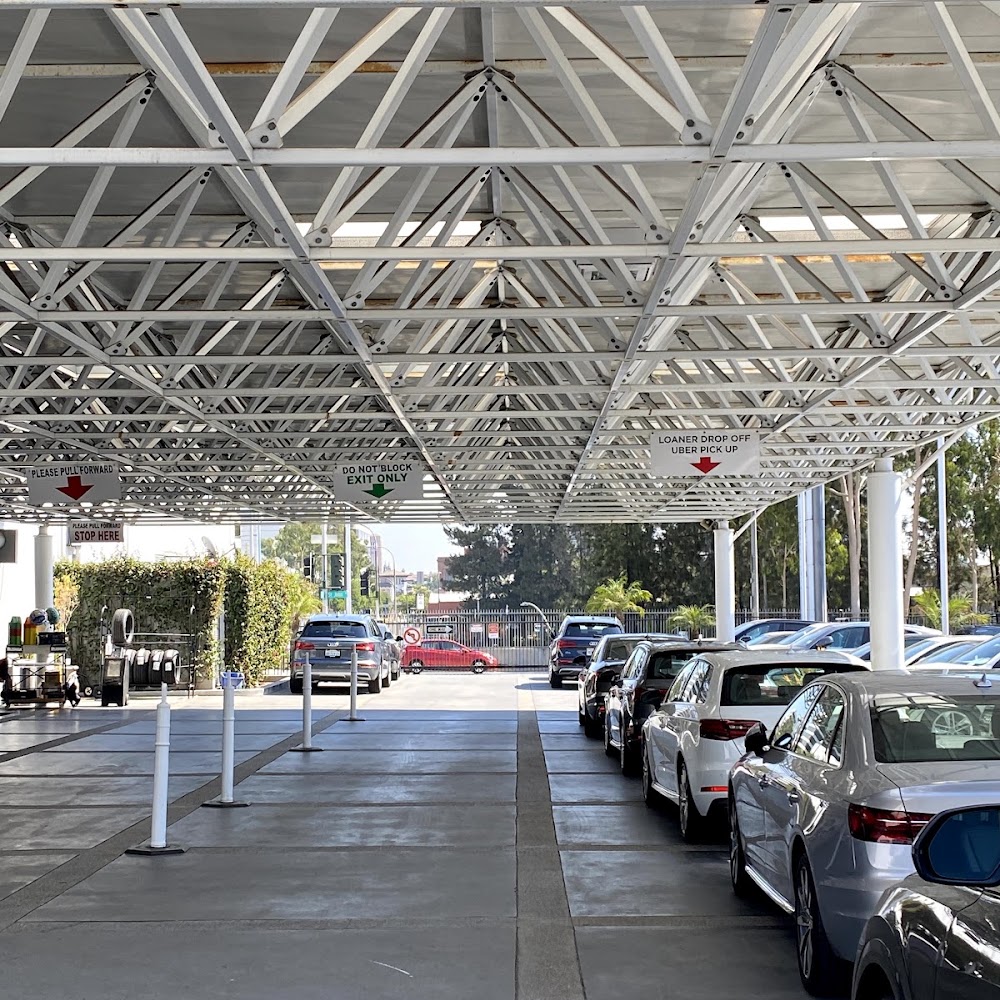 Audi Downtown LA Service Center