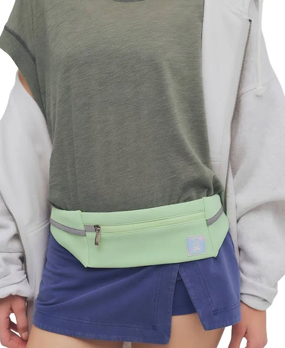 FP Movement Reflective Runner Belt Bag