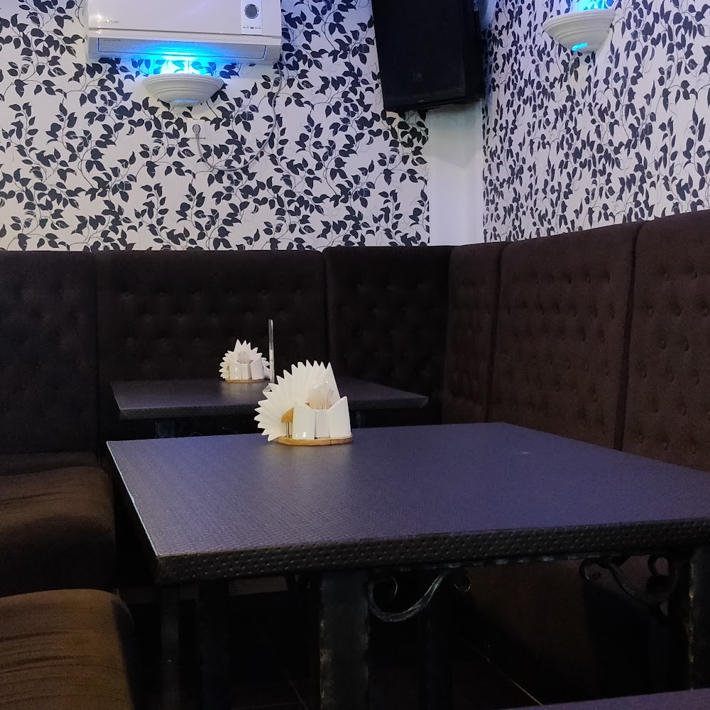 Перец, кафе-караоке