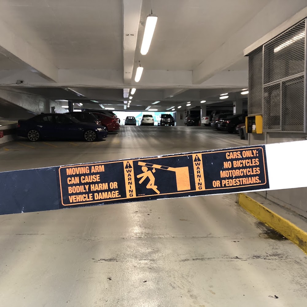 Essex St - Municipal Parking