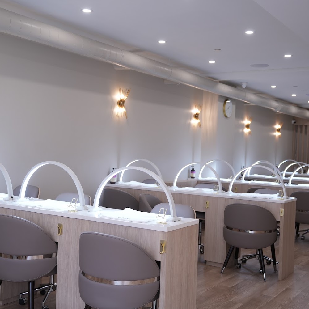Boston’s Nail Lounge