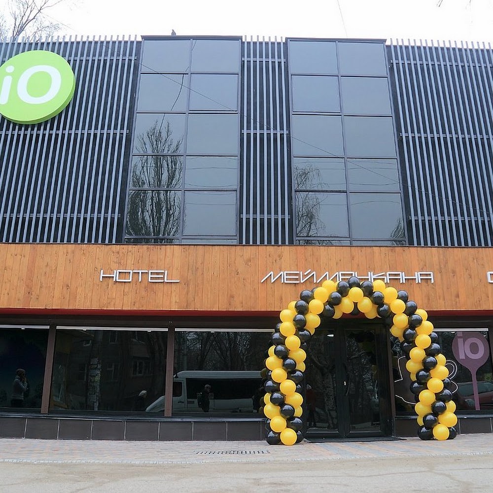 iO Hotel