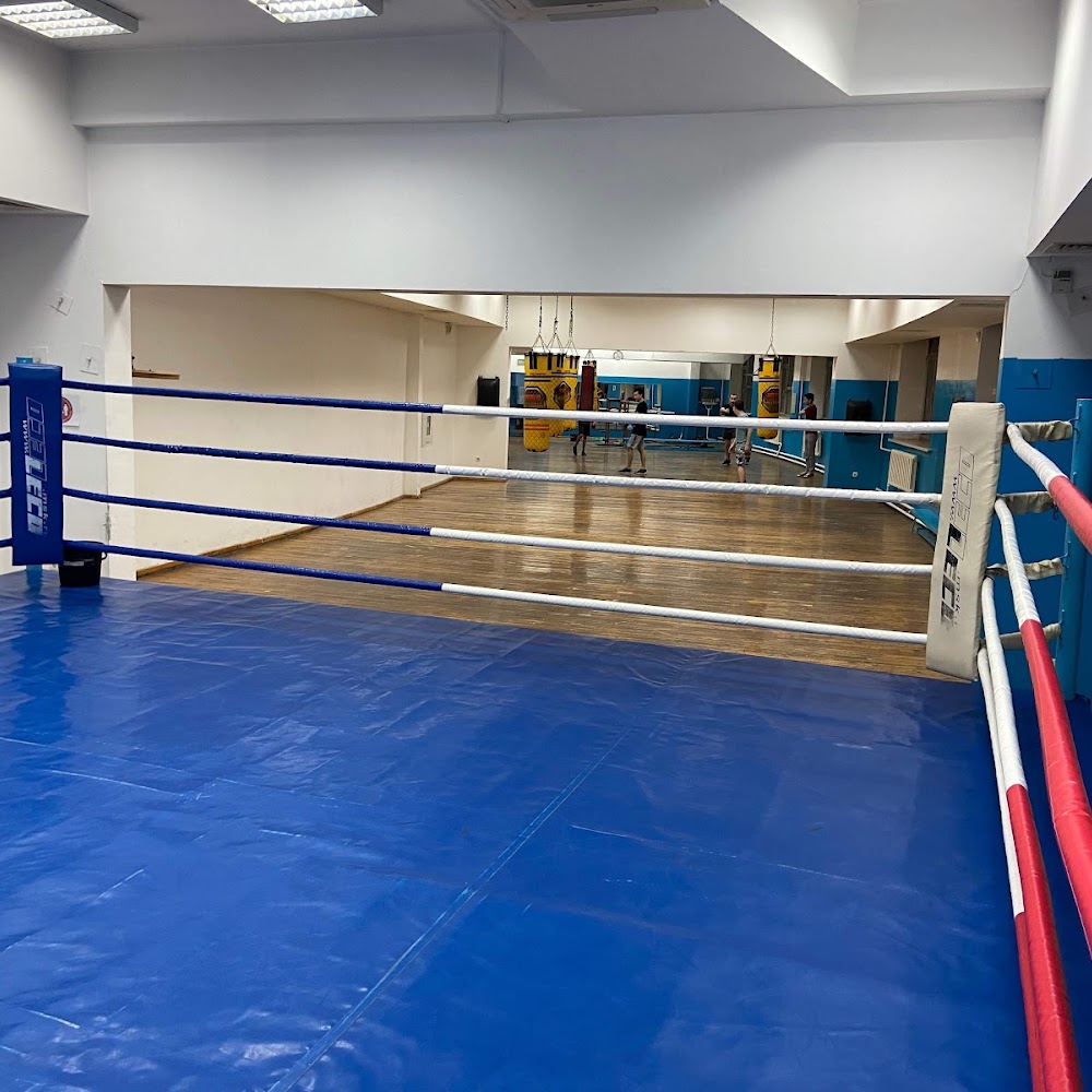 Central boxing