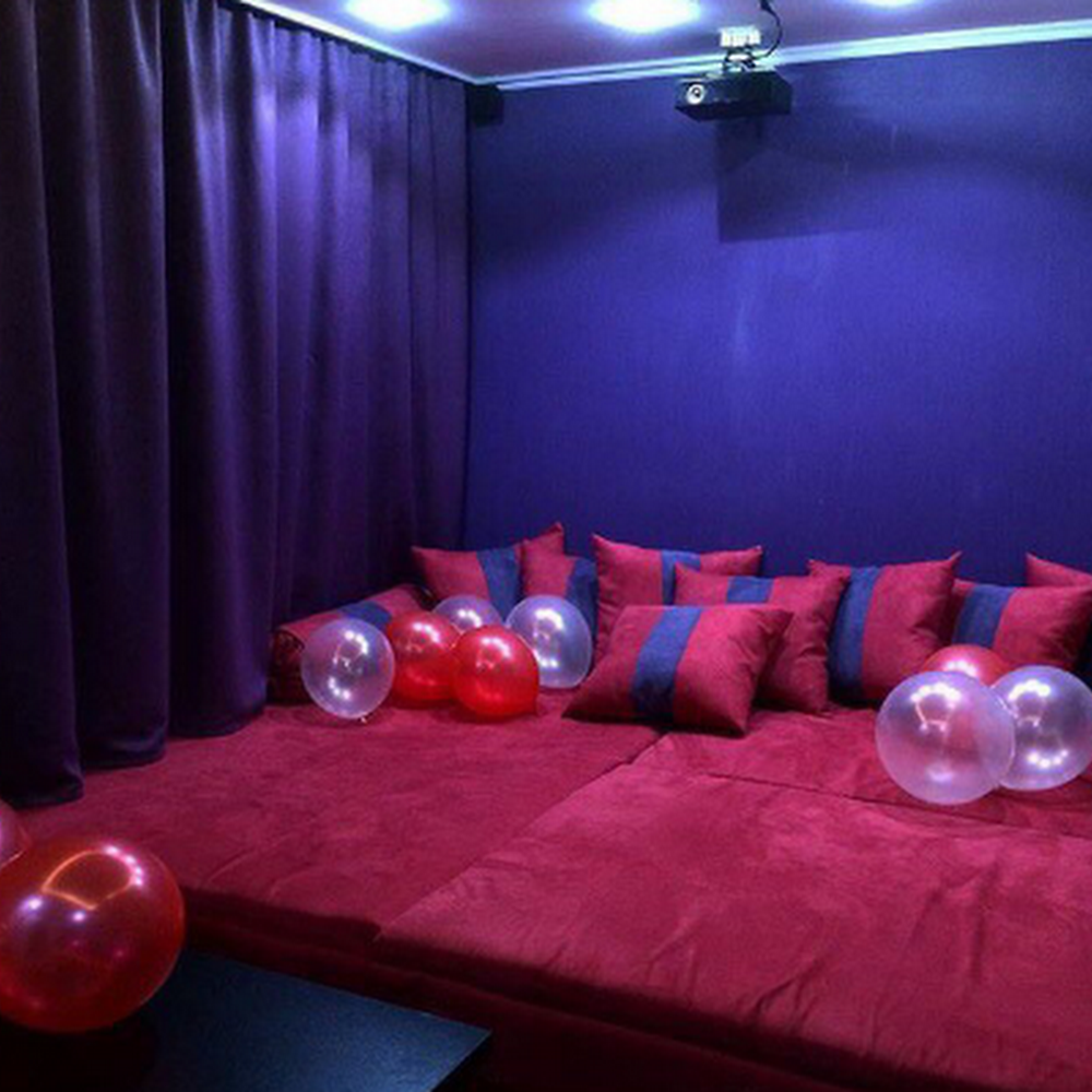 Kinoroom