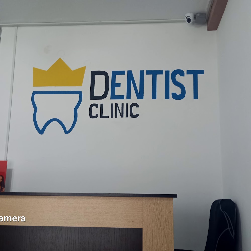 Dentist