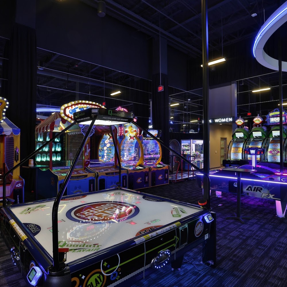 Dave & Buster's San Antonio - Rivercenter