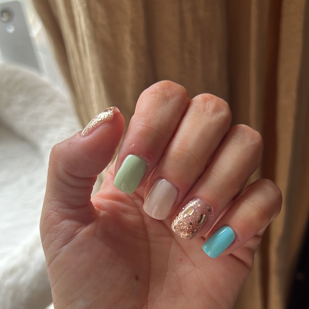 Any Mihaylova - Nail Artist