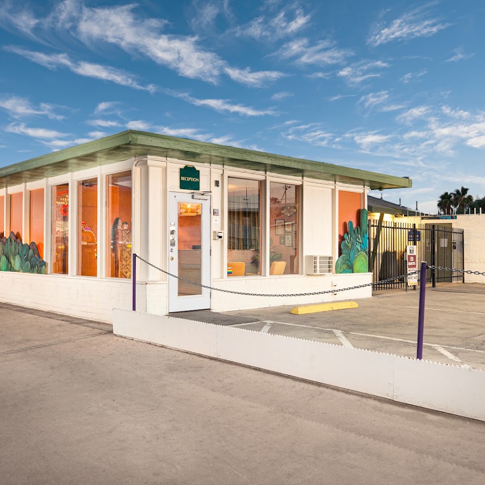 Bungalows Hostel