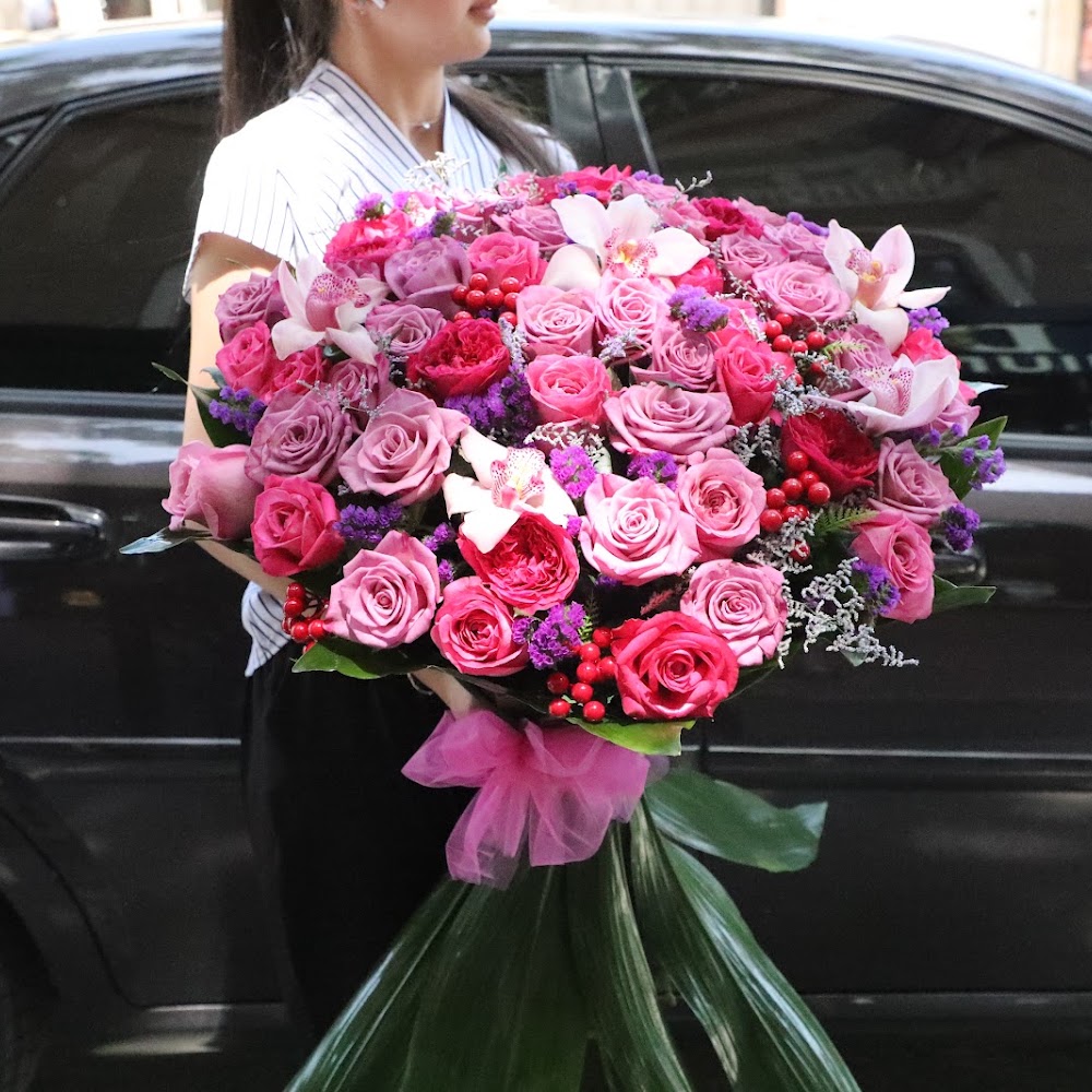 SADBARG PREMIUM FLOWERS
