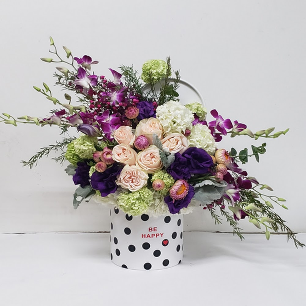 Blooming Flowers LA