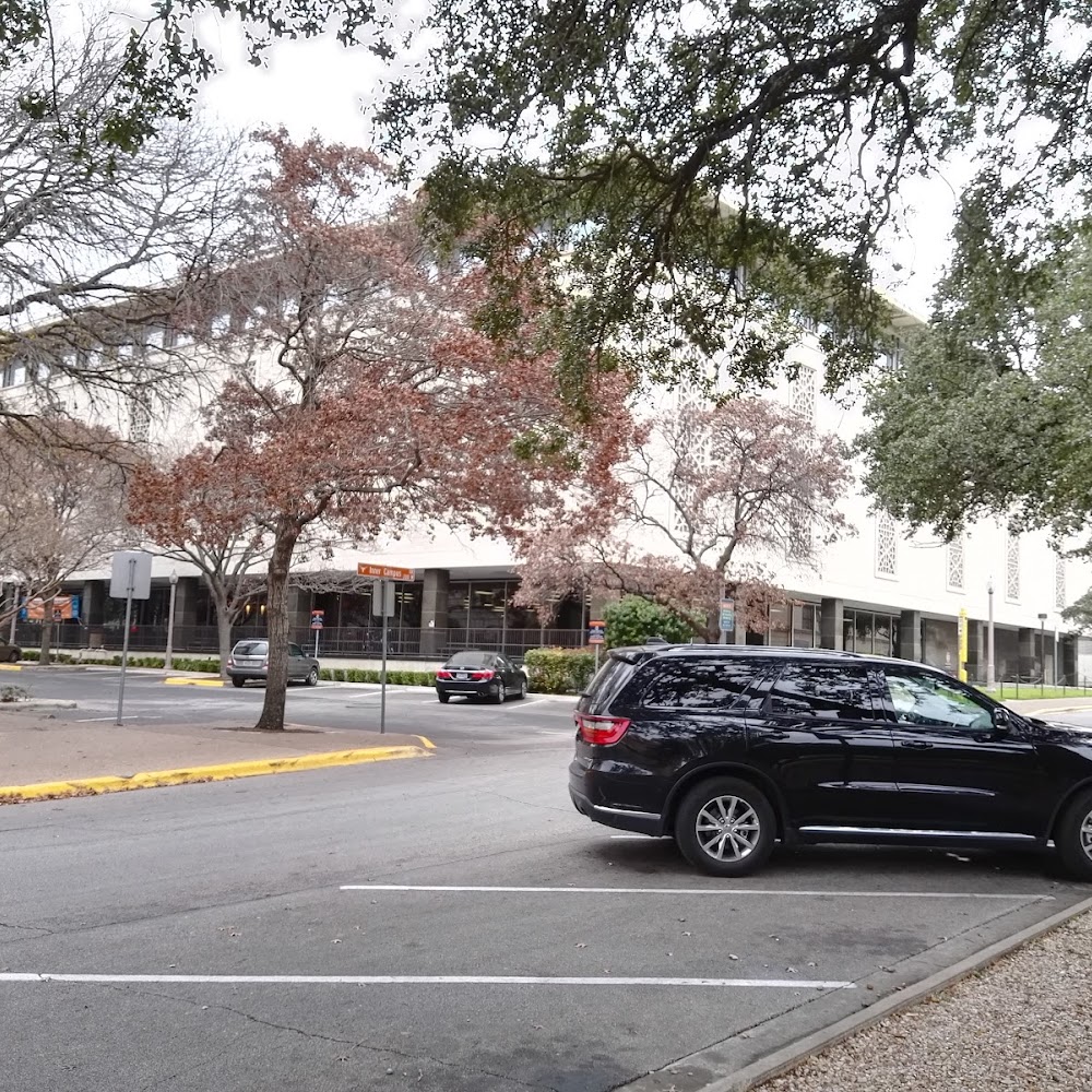 San Antonio River Walk Parking