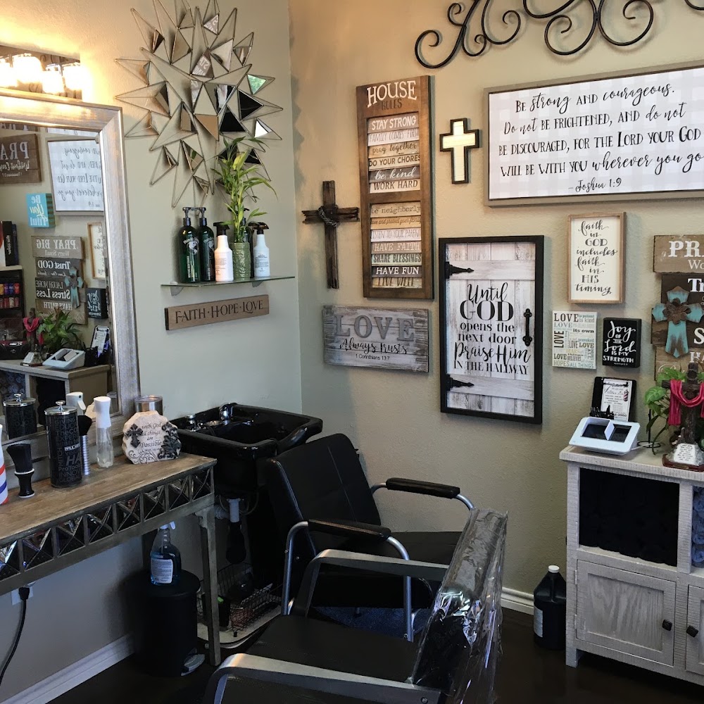 Mallorca Salon Studios & Suites
