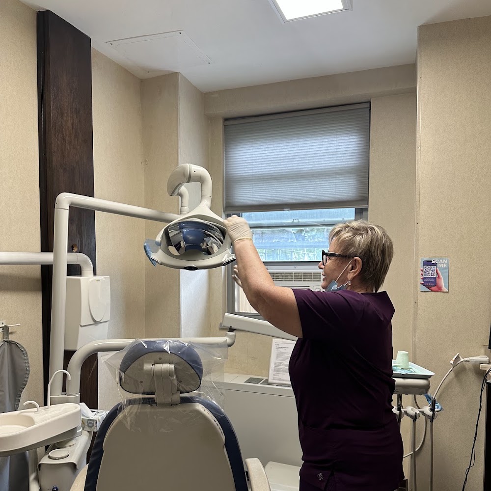 Bright Smile Dental