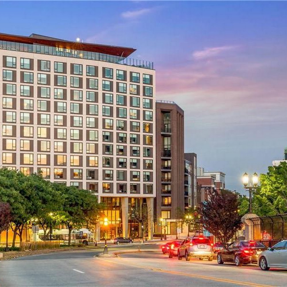Cambria Hotel Boston Downtown - Seaport
