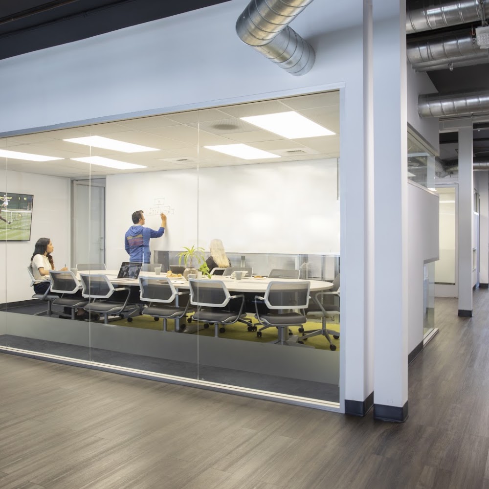 BLANKSPACES - Hollywood Sunset Coworking Office Space