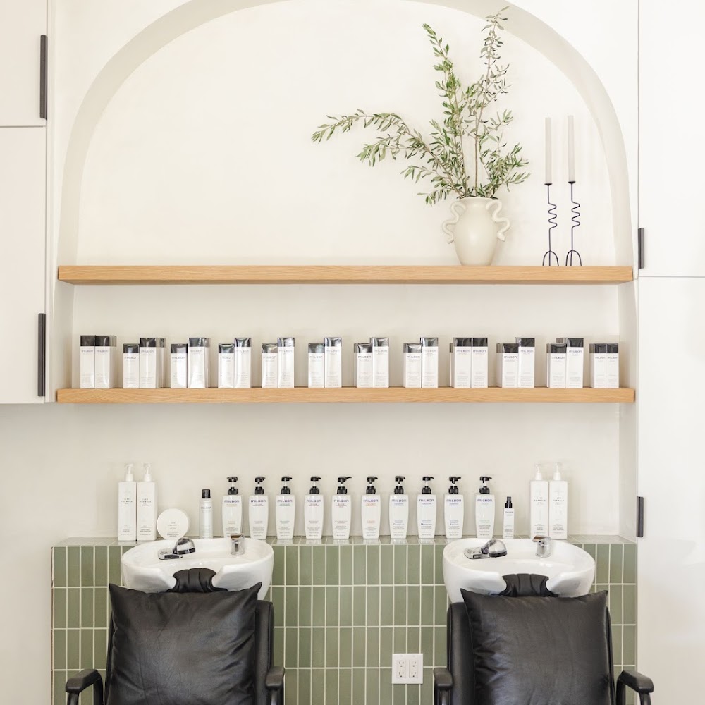 Maisonry Salon