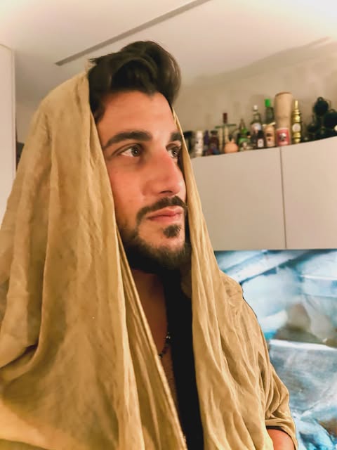Hebrew Birthday 33 🧿✨Today is the 20th of Elul, marking my 33rd year of life. (Wrapped in Baba Sali’s actual Sudra)👳🏽‍♂️

In today’s m…