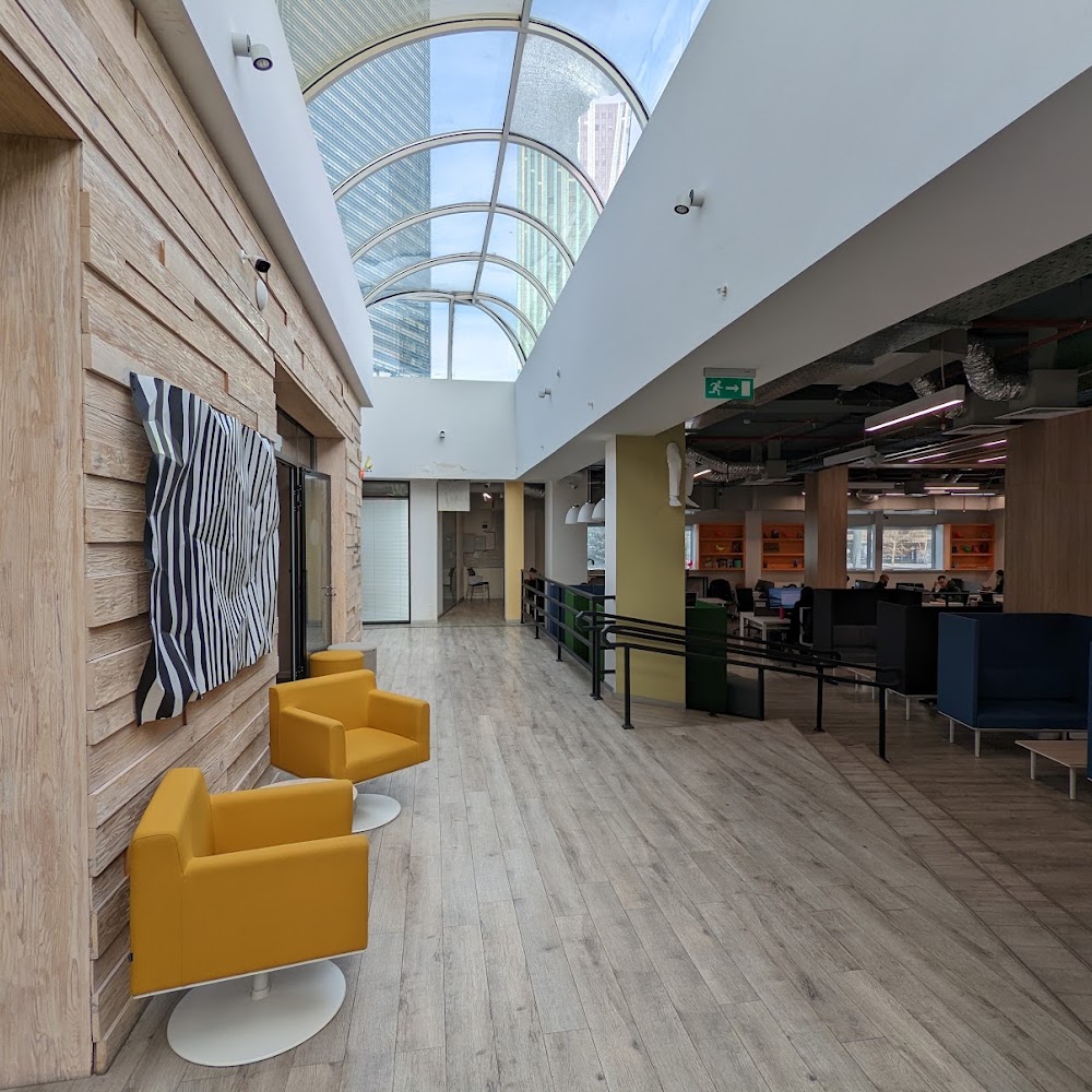 IQ Coworking