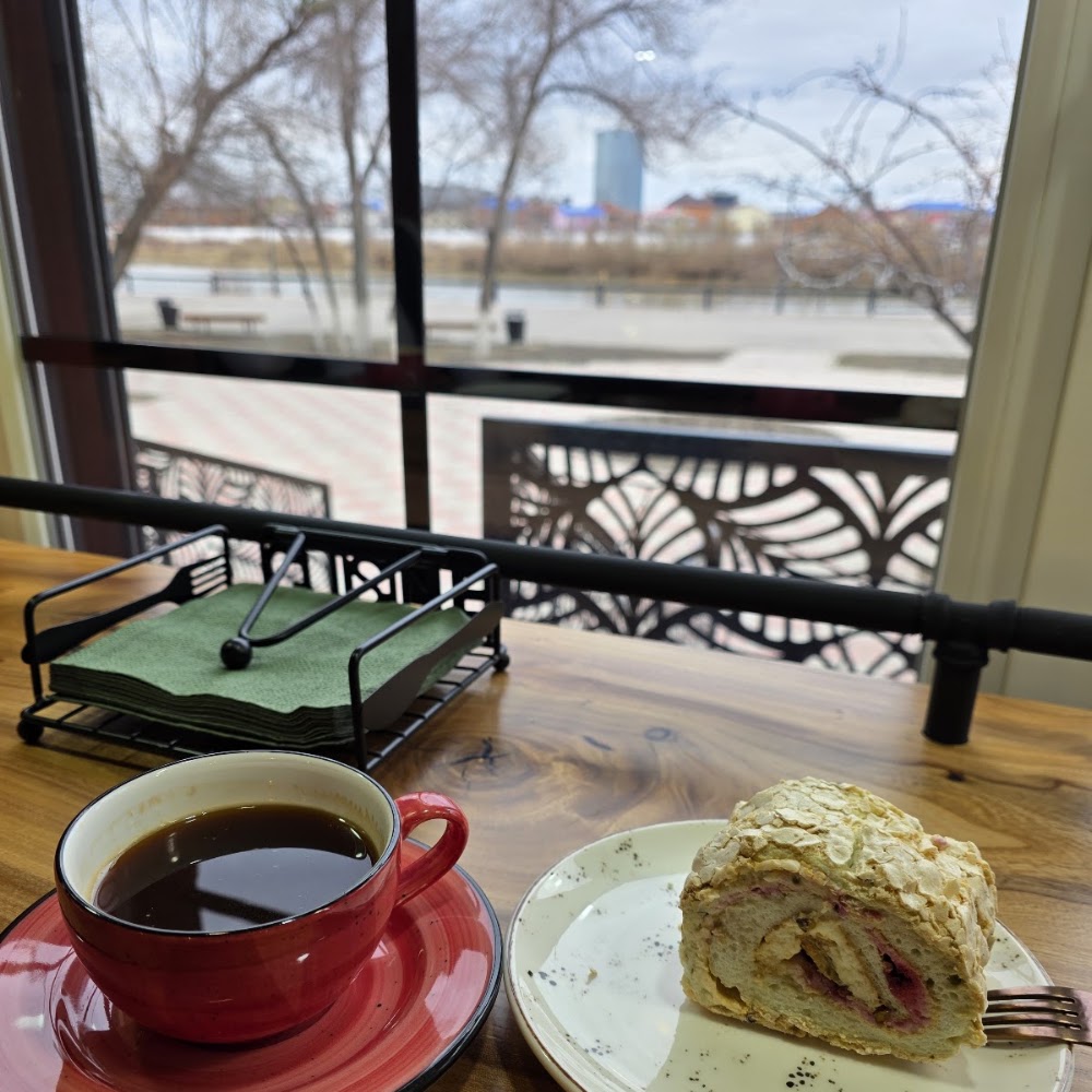 Raffinad Coffee & Bakery