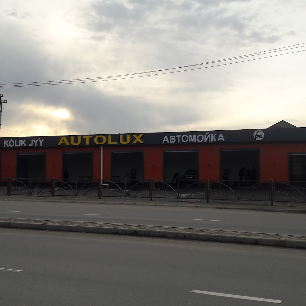 AUTO LUX
