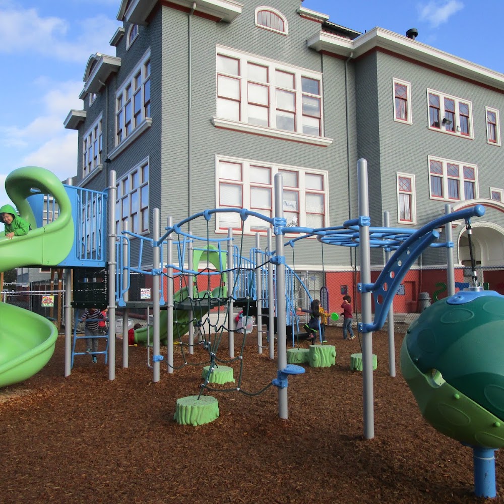 Yugakusha School