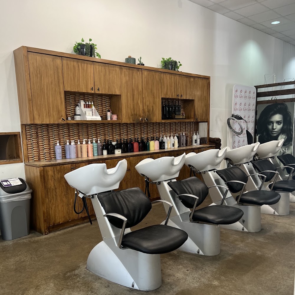 Lure Salon