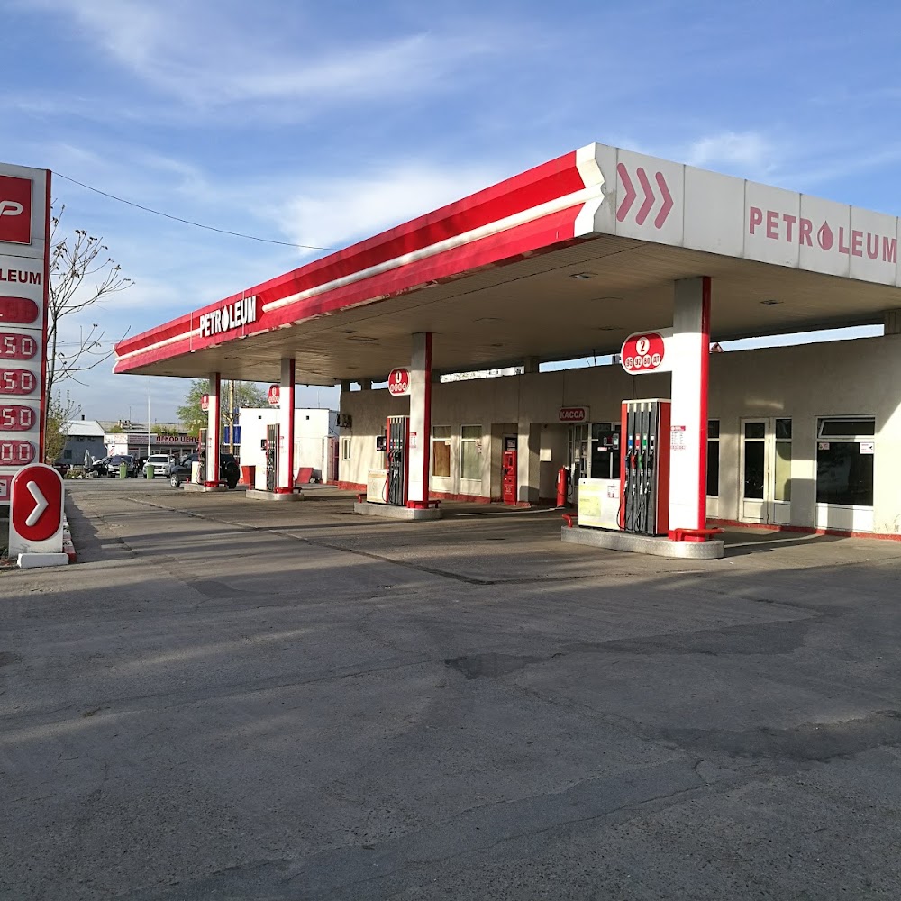 Red Petroleum
