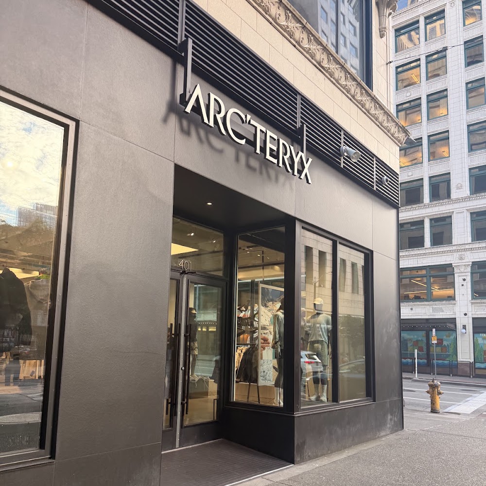 Arc'teryx Pike St
