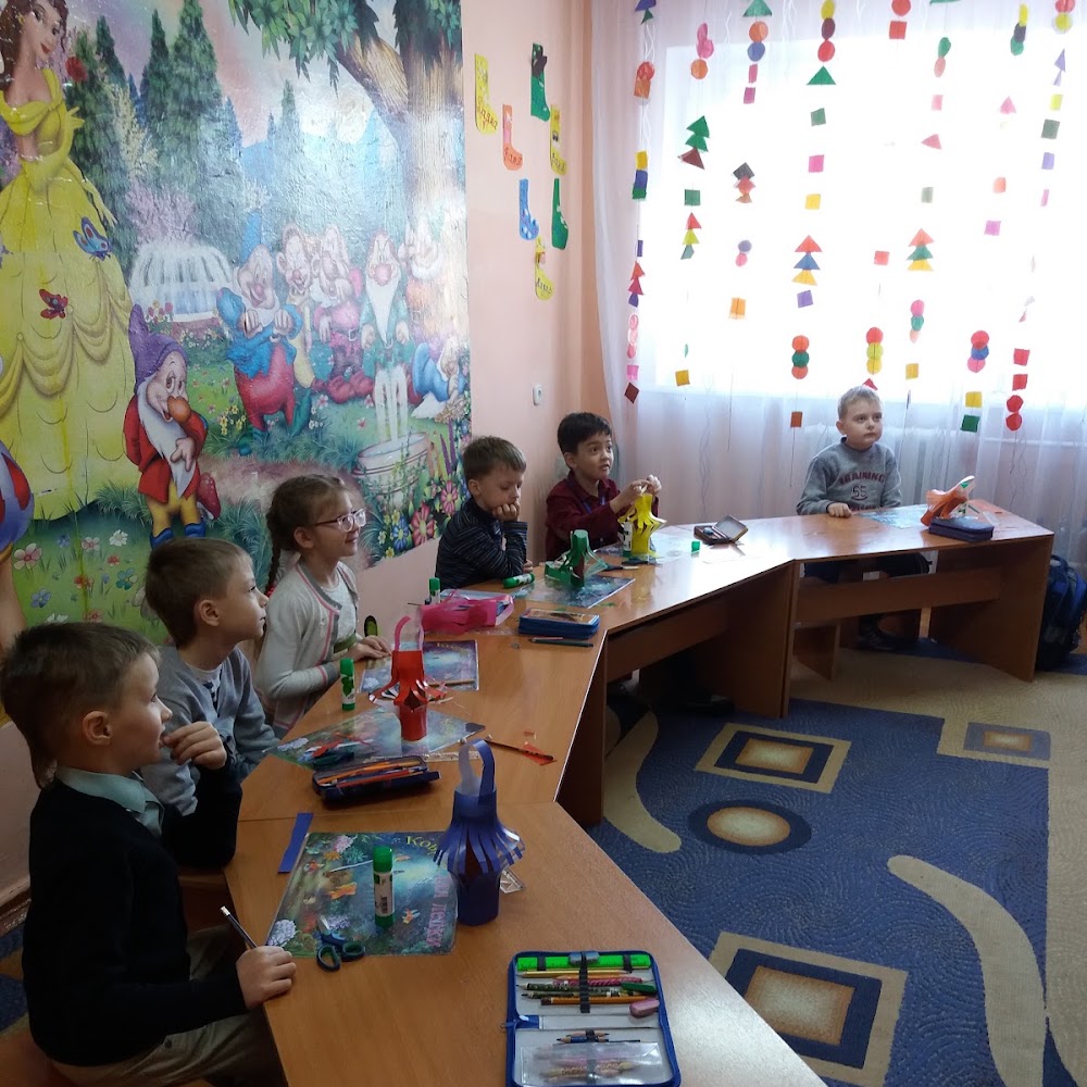 Детский развивающий центр "Рукавичка"