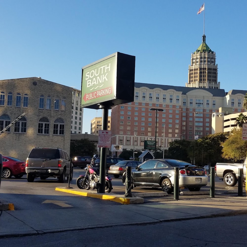 Public Parking - Hourly