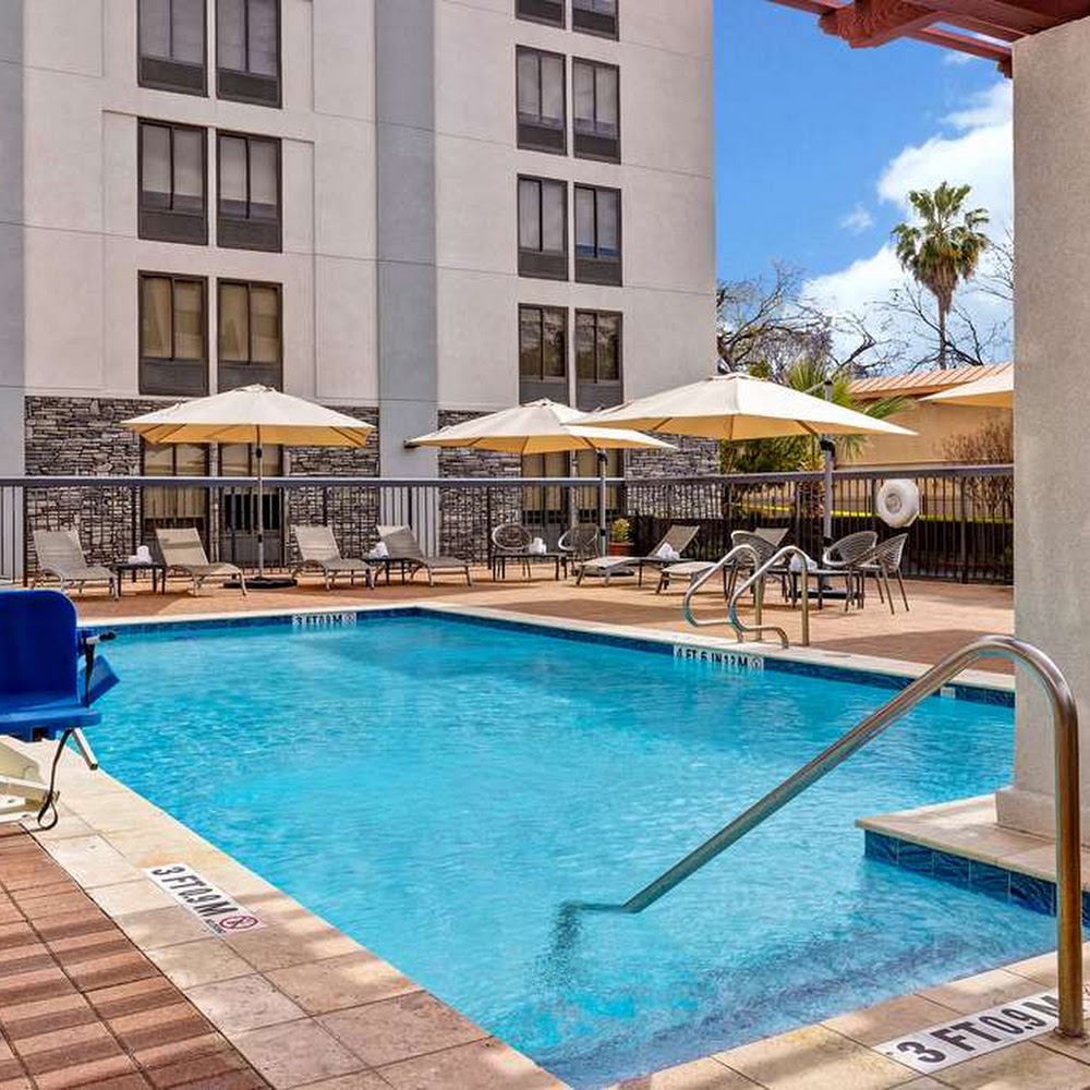 Hampton Inn San Antonio-Downtown (River Walk)