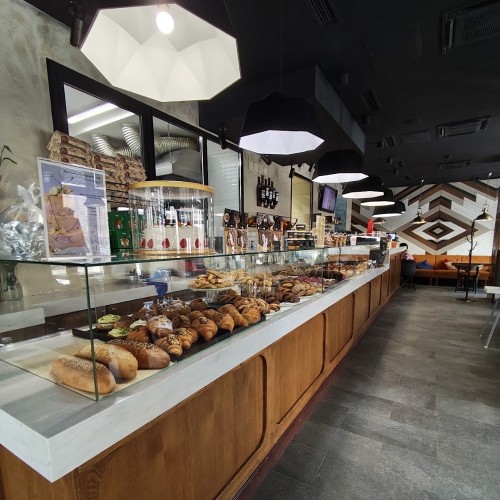 Sulo Cafe & Bakery
