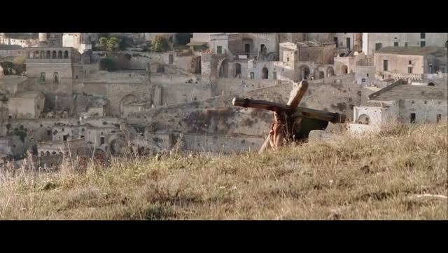 Mel Gibson’s limited rerelease of “The Passion of the Christ” is in theaters now, and he has included an exclusive preview of “The Resurr…