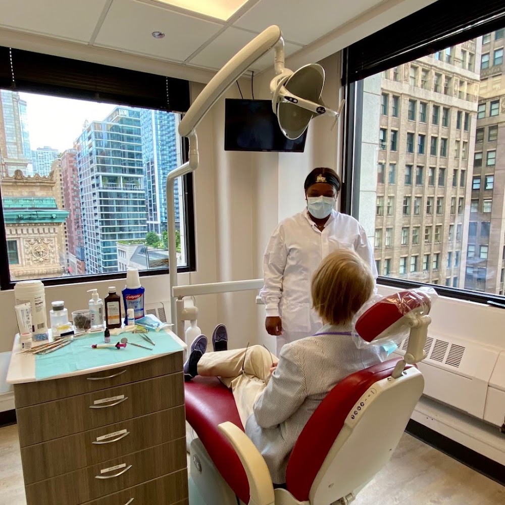 25 East Dental
