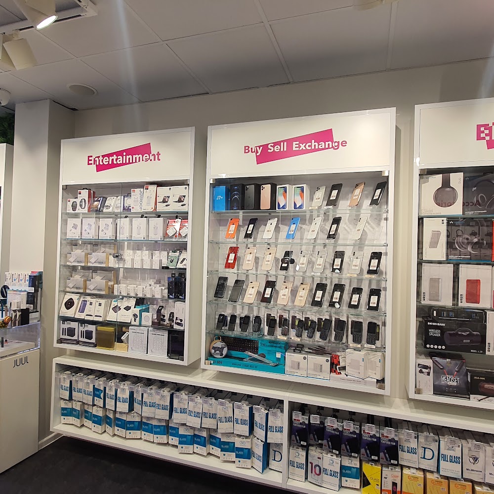 tSmart - Piccadilly - Phone Repair Service