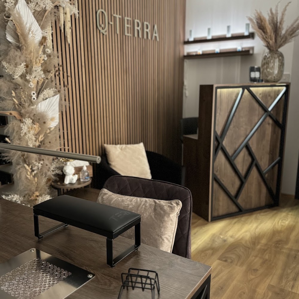 Q-TERRA beauty studio